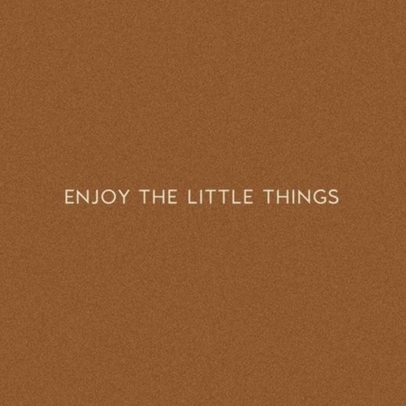 💼🧳👞👩🏽 BROWN 👩🏽‍🦱🧥👡🥾👜 - Picture 4 of 4